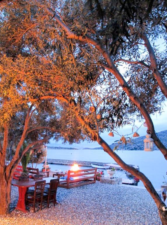Bozburun Yacht Club Hotel Luaran gambar